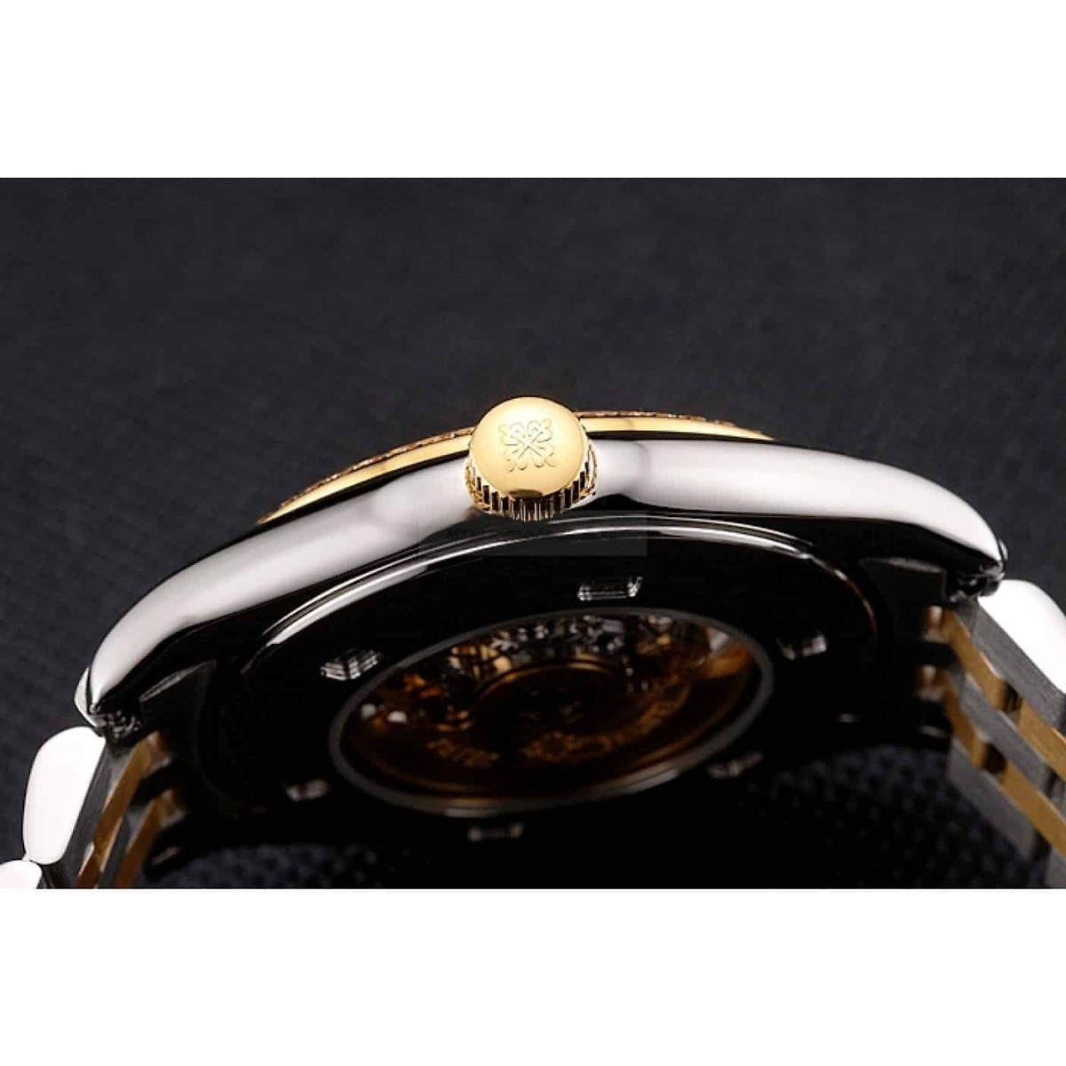 Patek Philippe Calatrava Openworked Dial White</br> <span style="color: #a8927b; font-size: 90%;">37 mm, Steel & Yellow Gold</span> - Image 9