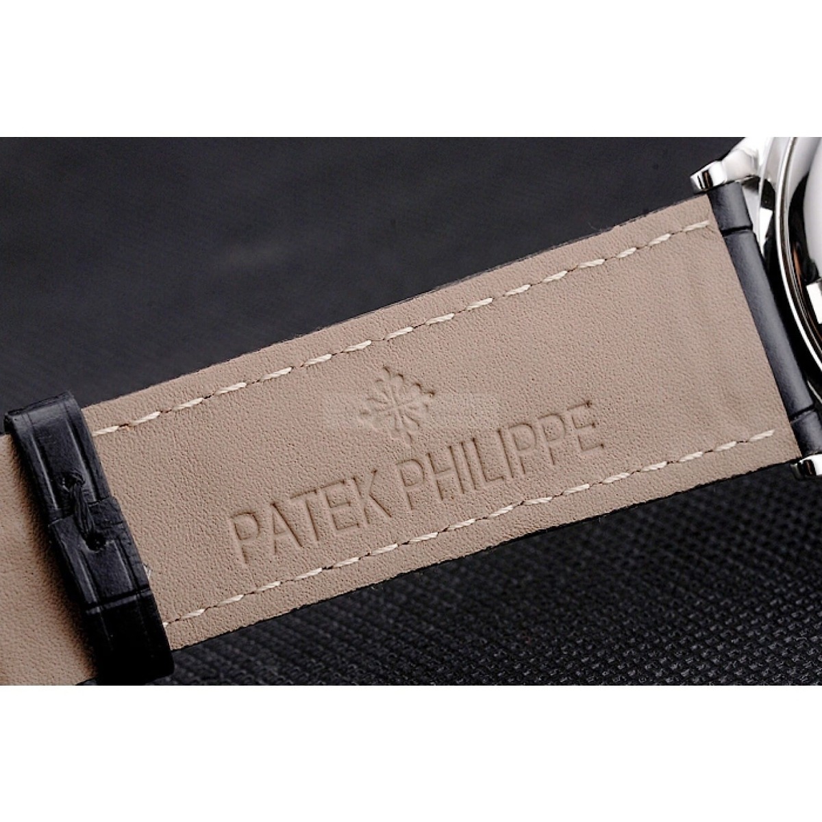 Patek Philippe Calatrava Dial White</br> <span style="color: #a8927b; font-size: 90%;">38 mm, Stainless Steel</span> - Image 7