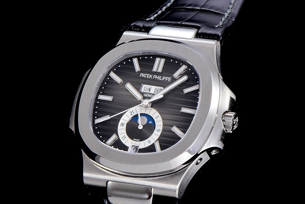 Replica Nautilus 5726A-001 Patek Philippe Annual Calendar, Moon phases.</br> <span style="color: #a8927b; font-size: 90%;">40.5 mm,Steel,Dark Dial</span> - Image 4