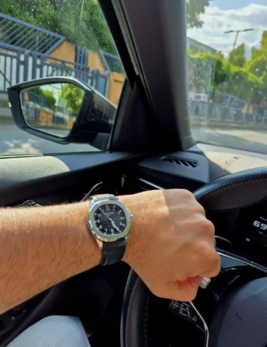 Aquanaut 5167A-001 Patek Philippe Date, Sweep seconds</br> <span style="color: #a8927b; font-size: 90%;">40.8 mm, Stainless steel</span> photo review
