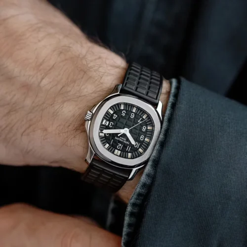 Aquanaut 5167A-001 Patek Philippe Date, Sweep seconds</br> <span style="color: #a8927b; font-size: 90%;">40.8 mm, Stainless steel</span> photo review