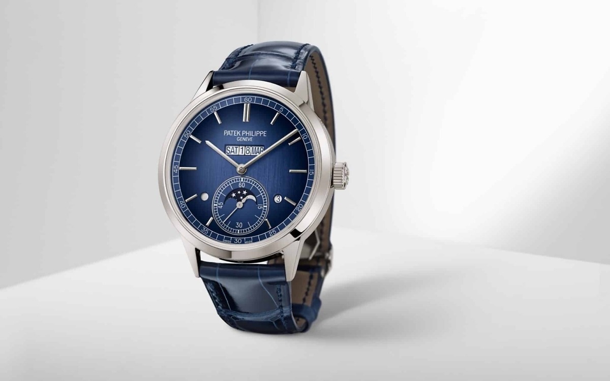 Patek Philippe In-line Perpetual Calendar</br> <span style="color: #a8927b; font-size: 90%;">41.3 mm,Platinum,5236P-001</span> - Image 5