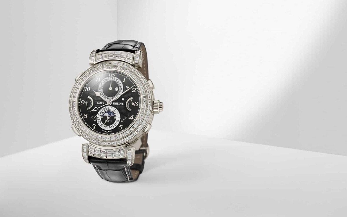 Patek Philippe Grandmaster Chime, Haute Joaillerie</br> <span style="color: #a8927b; font-size: 90%;">49.4 mm,White gold,6300/400G-001</span> - Image 4