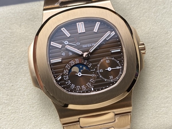 Replica Nautilus 5712/1R-001 Patek Philippe Moon phases</br> <span style="color: #a8927b; font-size: 90%;">40 mm,Rose gold, Brown Dial</span> - Image 4