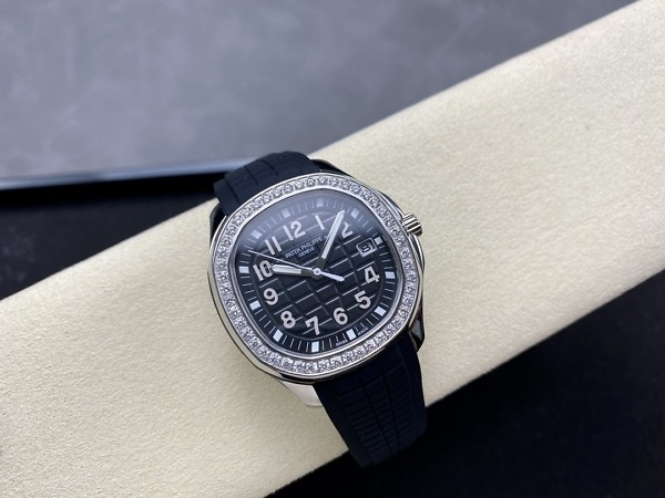 Replica Aquanaut 5267/200A-001 Patek Philippe  Luce</br> <span style="color: #a8927b; font-size: 90%;">35.6 mm,Steel</span> - Image 5