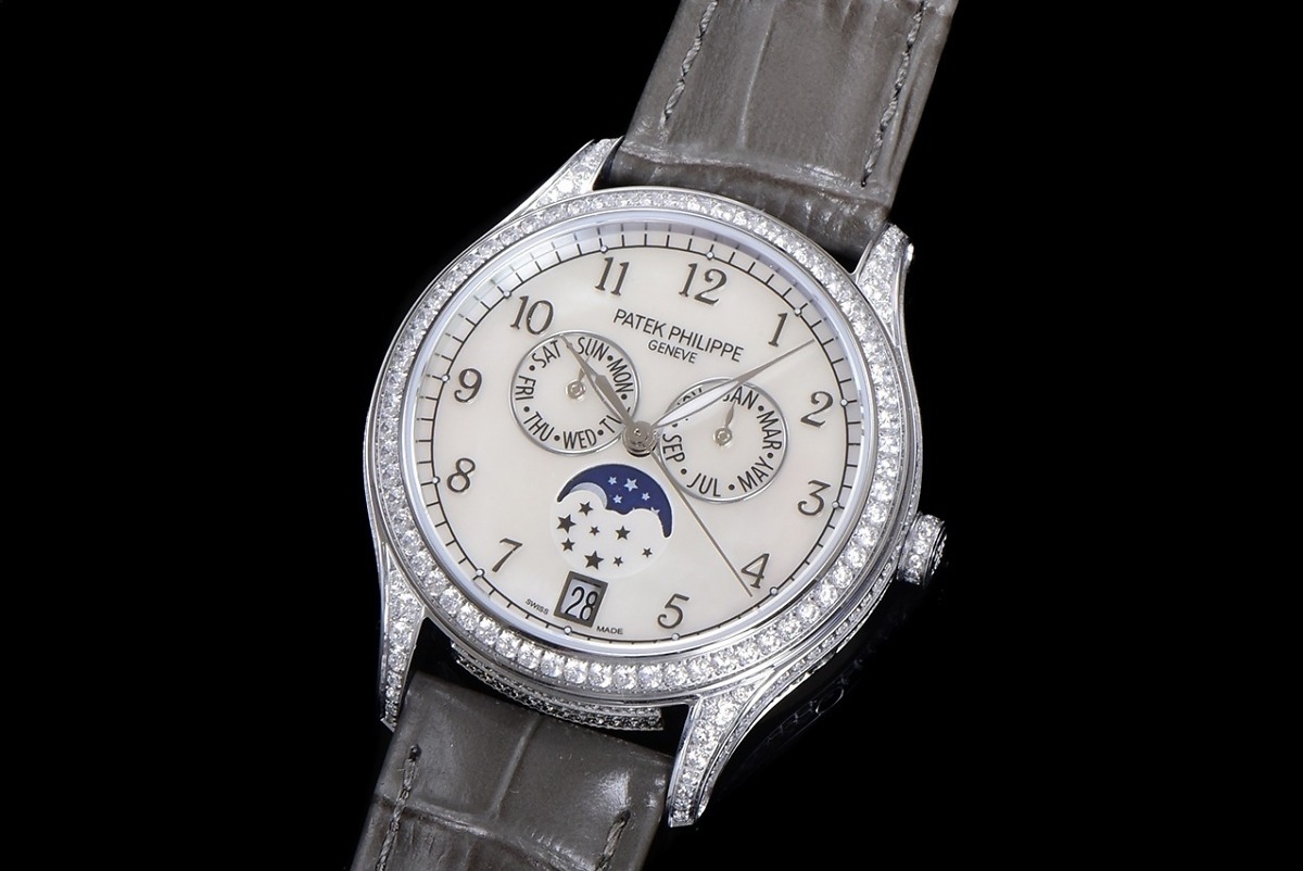 Replica Complications 4948G-010 Patek Philippe ANNUAL CALENDAR, MOON PHASES. </br> <span style="color: #a8927b; font-size: 90%;">38 mm,White gold</span> - Image 4