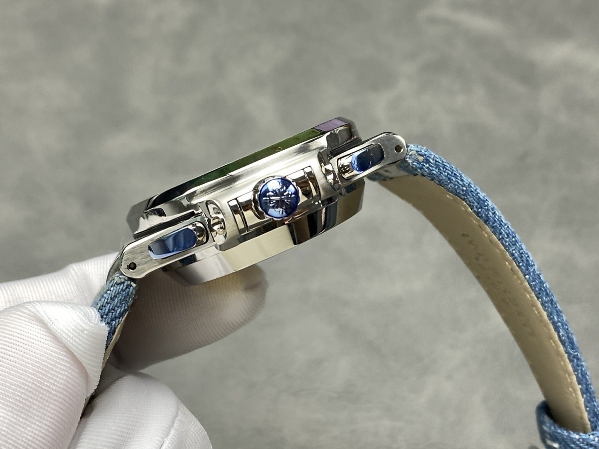 Replica Nautilus 5980/60G-001 Patek Philippe Flyback chronograph, Date </br> <span style="color: #a8927b; font-size: 90%;">40.5 mm,White gold, Denim</span> - Image 7