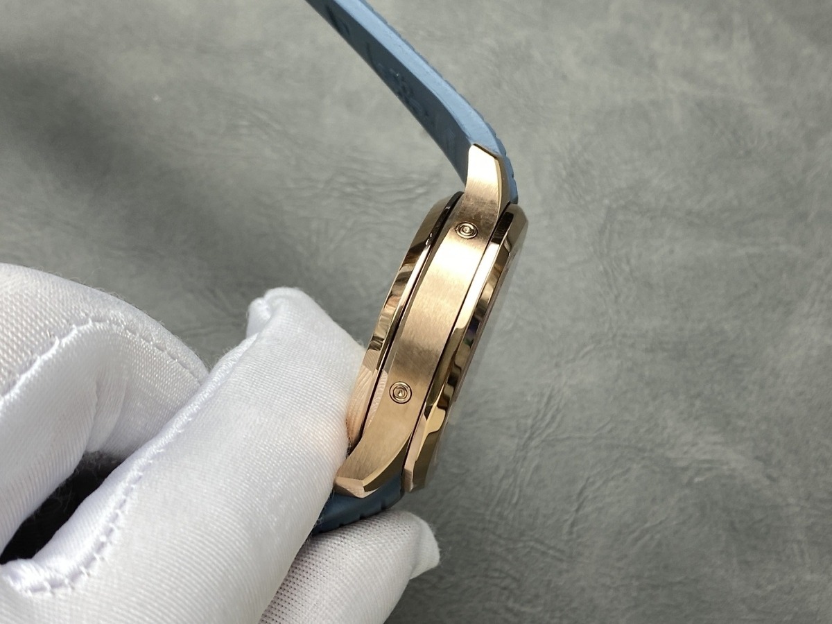 Replica Aquanaut 5261R-001 Patek Philippe Luce Annual Calendar</br> <span style="color: #a8927b; font-size: 90%;">39.9 mm,Rose gold</span> - Image 6