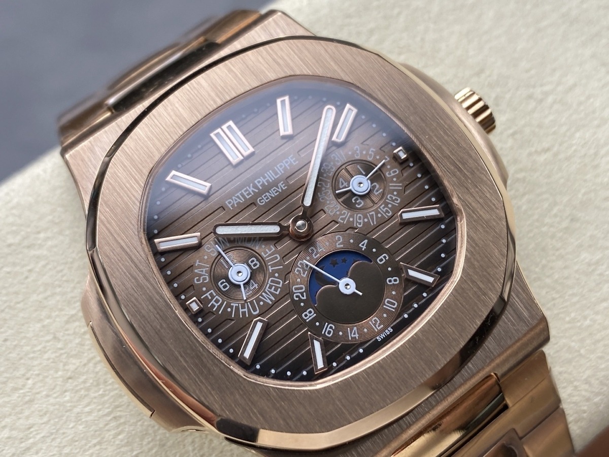 Replica Nautilus 5740/1G-001 Patek Philippe Perpetual Calendar</br> <span style="color: #a8927b; font-size: 90%;">40 mm,Rose gold, Brown Dial </span> - Image 3