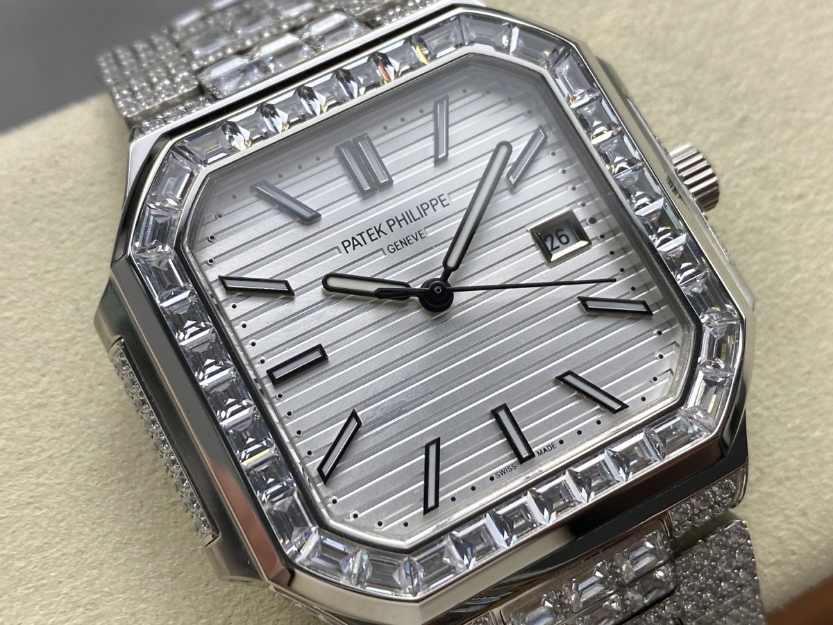 Cubitus 5821/1AR Patek Philippe </br> <span style="color: #a8927b; font-size: 90%;">45 mm White Dial, Diamond</span> - Image 3