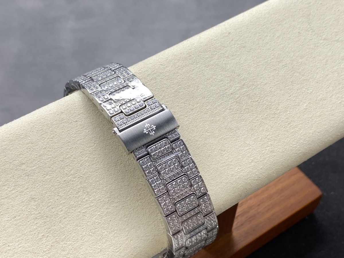 Cubitus 5821/1AR Patek Philippe </br> <span style="color: #a8927b; font-size: 90%;">45 mm Black Dial, Diamond</span> - Image 7