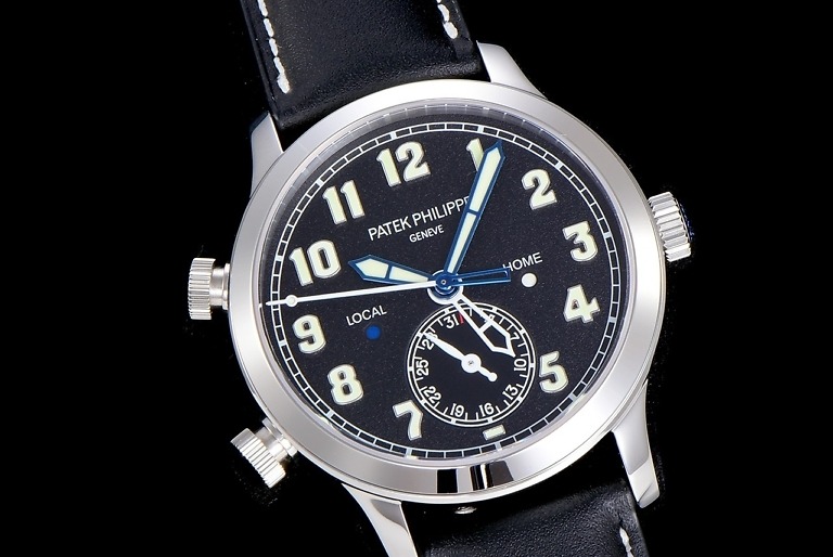 Replica Complications 5524G-001 Patek Philippe CALATRAVA PILOT TRAVEL TIME. </br> <span style="color: #a8927b; font-size: 90%;">42 mm,White Gold, Black Dial</span> - Image 3
