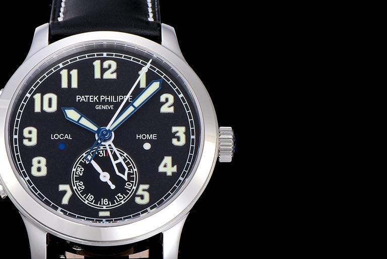 Replica Complications 5524G-001 Patek Philippe CALATRAVA PILOT TRAVEL TIME. </br> <span style="color: #a8927b; font-size: 90%;">42 mm,White Gold, Black Dial</span> - Image 5