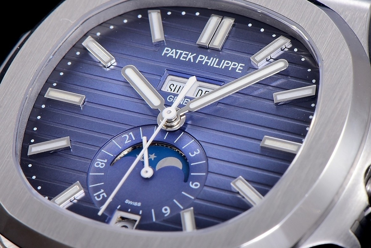Replica Nautilus 5726A-001 Patek Philippe Annual Calendar, Moon phases.</br> <span style="color: #a8927b; font-size: 90%;">40.5 mm,Blue Strap, Blue Dial</span> - Image 6