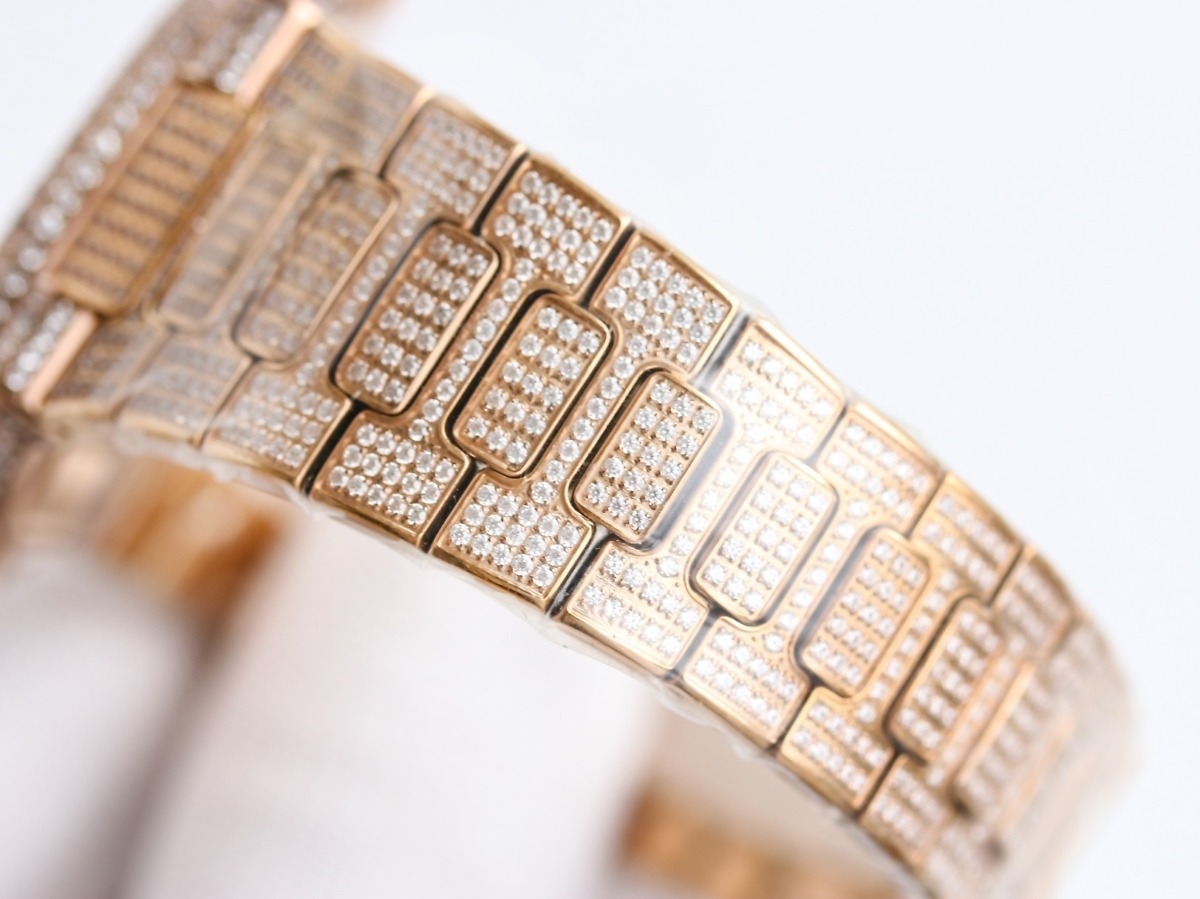 Replica Nautilus 5711-1300A-001 Patek Philippe </br> <span style="color: #a8927b; font-size: 90%;">40 mm, Brown Dial, Iced Out</span> - Image 7