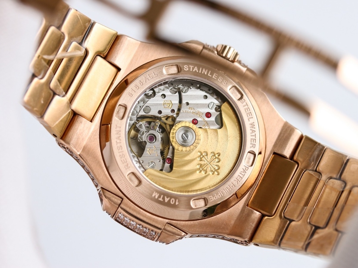 Replica Nautilus 5711-1300A-001 Patek Philippe </br> <span style="color: #a8927b; font-size: 90%;">40 mm, Brown Dial, Iced Out</span> - Image 9