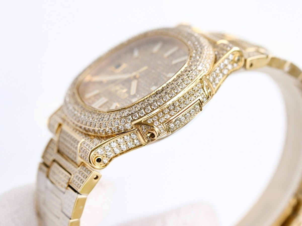 Replica Nautilus 5711-1300A-001 Patek Philippe </br> <span style="color: #a8927b; font-size: 90%;">40 mm, Yellow Diamond Dial</span> - Image 4