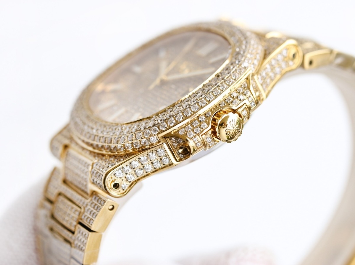Replica Nautilus 5711-1300A-001 Patek Philippe </br> <span style="color: #a8927b; font-size: 90%;">40 mm, Yellow Diamond Dial</span> - Image 5
