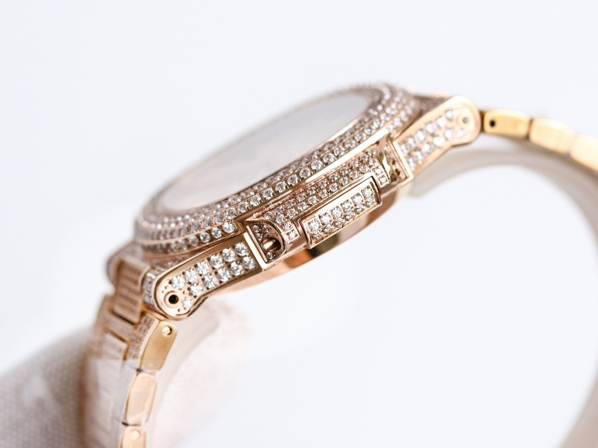 Replica Nautilus 5711-1300A-001 Patek Philippe </br> <span style="color: #a8927b; font-size: 90%;">40 mm, Rose Gold Diamond Dial</span> - Image 5