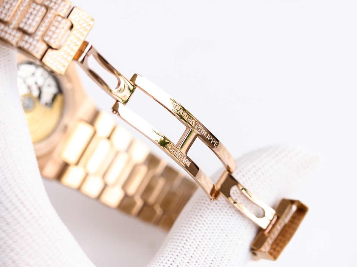 Replica Nautilus 5711-1300A-001 Patek Philippe </br> <span style="color: #a8927b; font-size: 90%;">40 mm, Rose Gold Diamond Dial</span> - Image 10