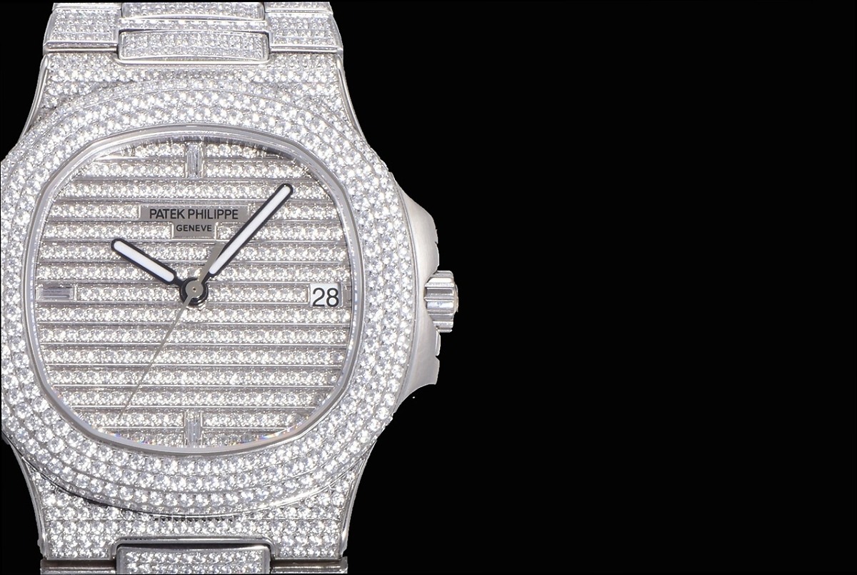 Replica Nautilus 5719/10G Patek Philippe </br> <span style="color: #a8927b; font-size: 90%;">40 mm, White  Diamonds</span> - Image 5