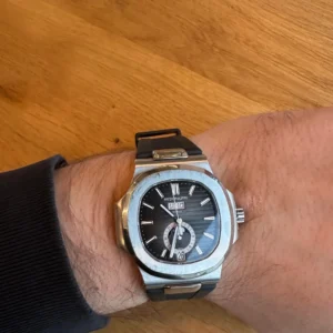 Nautilus 5726/1A Annual Calendar, Moon phases</br> <span style="color: #a8927b; font-size: 90%;">40.5 mm,Steel, Black Dial</span> photo review